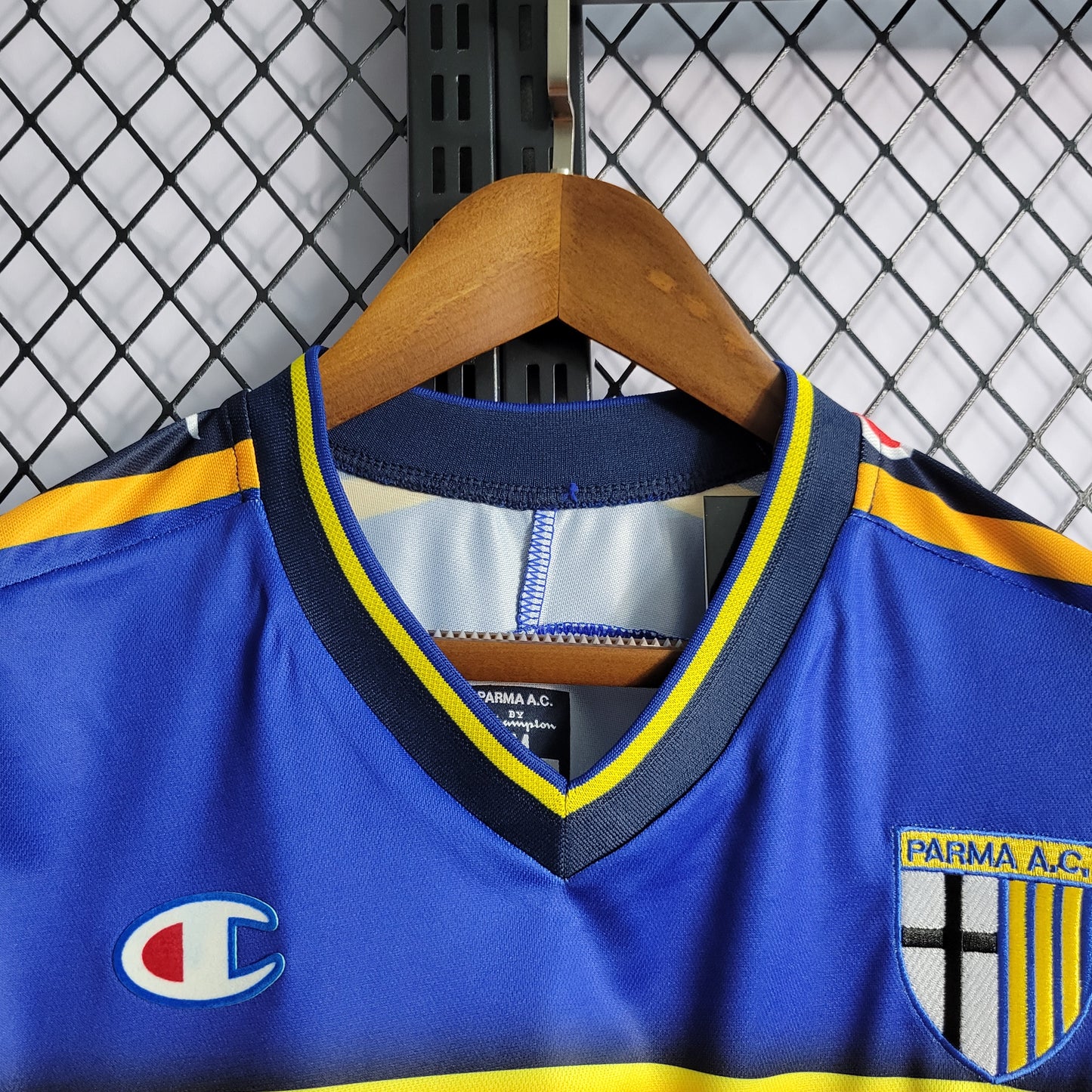 Camisa Retrô Parma Home 2001/02