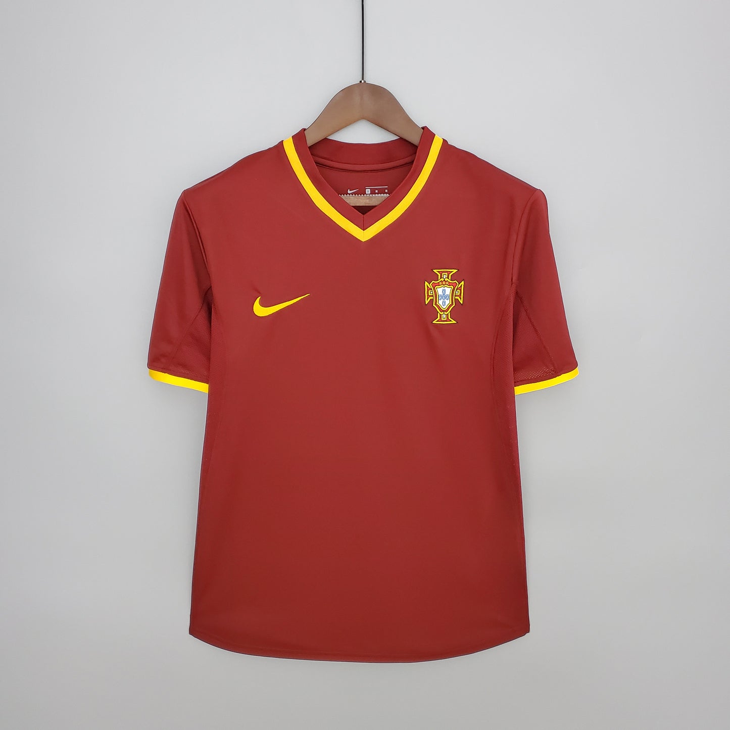 Camisa Retrô Portugal Home 2000