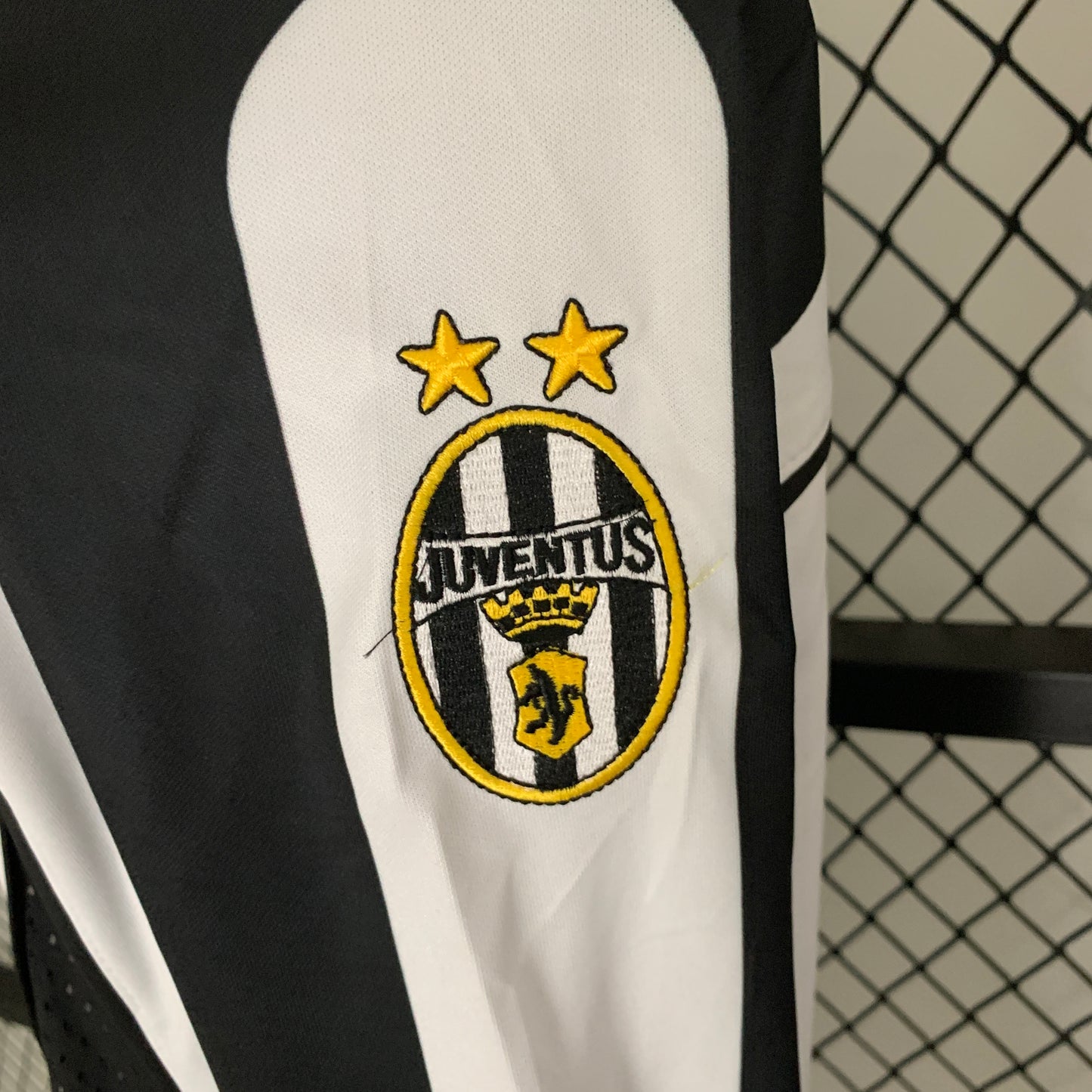 Camisa Retrô Manga Longa Juventus Home 1997/98