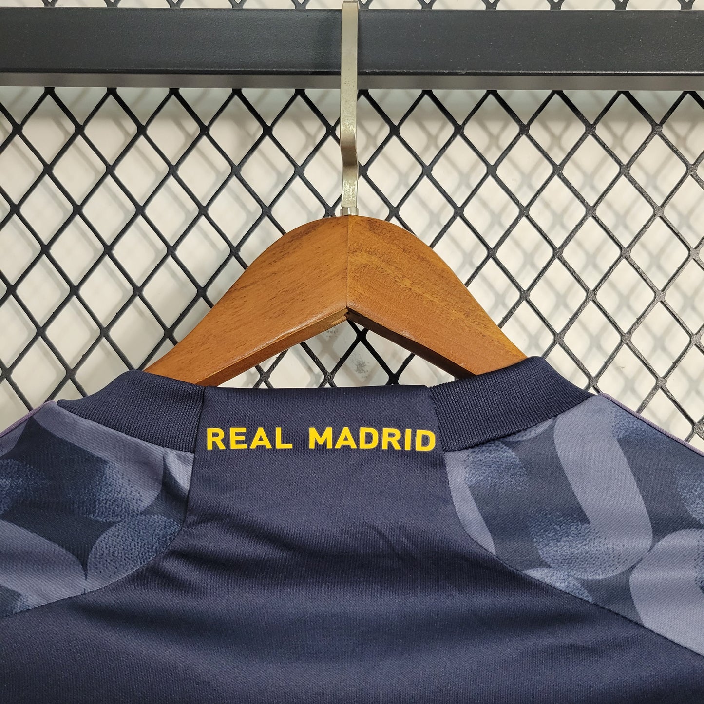 Camisa Torcedor Real Madrid Away 23/24