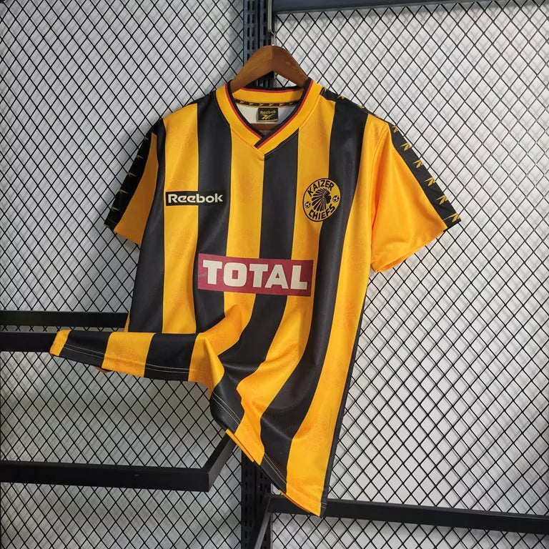 Camisa Retrô Kaizer Chiefs Home 1998/99