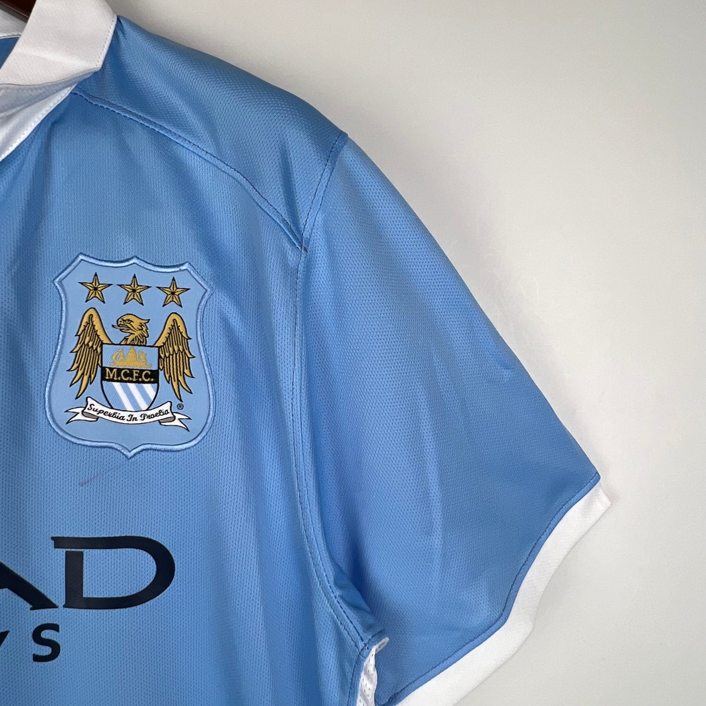 Camisa Retrô Manchester City Home 2015/16