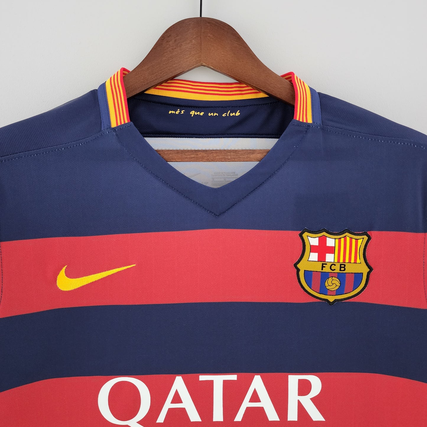 Camisa Retrô Barcelona Home 2015/16