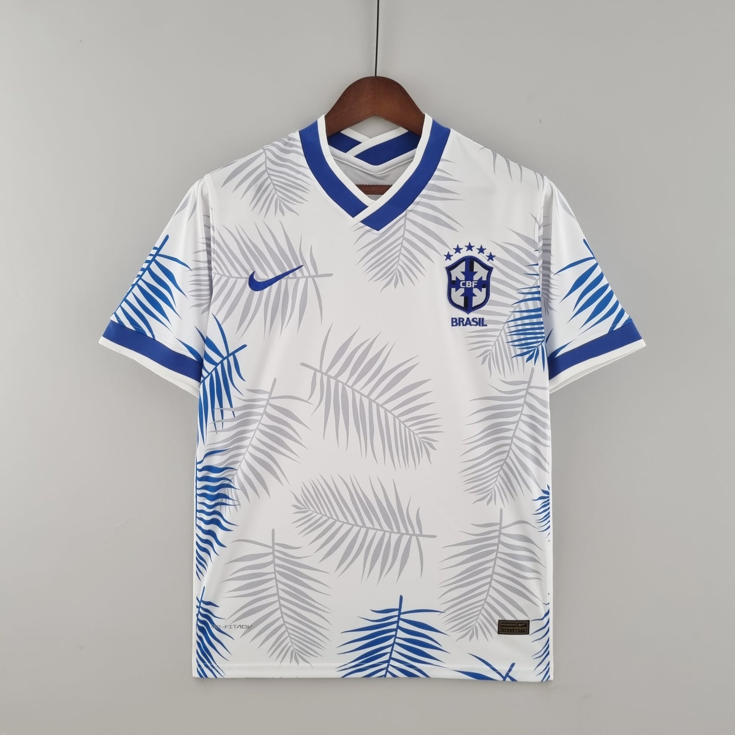 Camisa Torcedor Brasil Conceito Branca 2022
