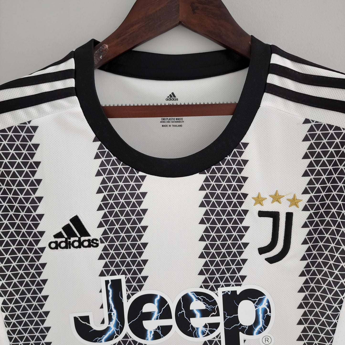 Camisa Torcedor Juventus Home Feminina 22/23